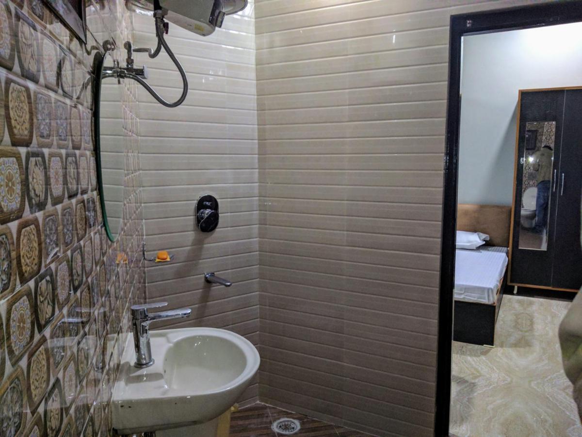 Mye Homestay 1 Near Golden Temple Amritsar Zewnętrze zdjęcie